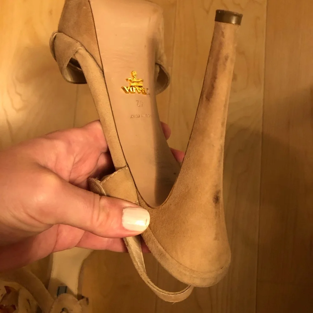 Prada Camoscio nude suede platform sandals 42
